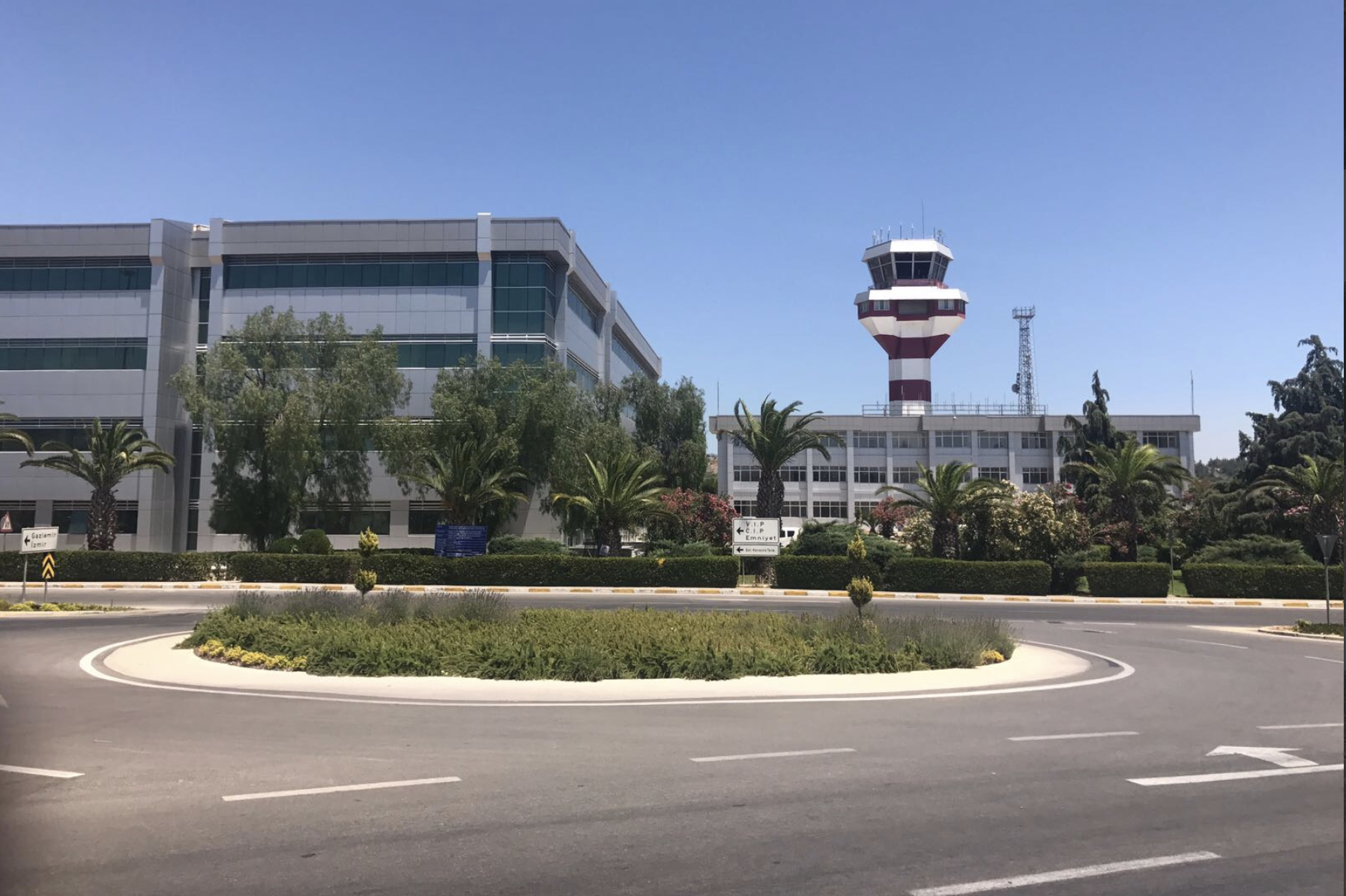 İzmir Adnan Menderes Havaalanı